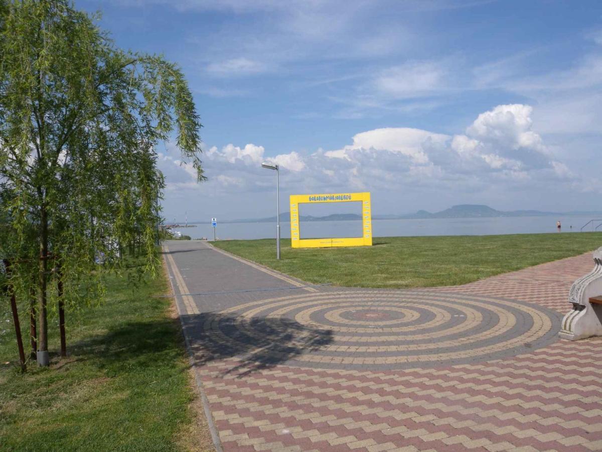 Holiday Home Balatonmariafurdo, Somogy 1 Balatonkeresztur Ngoại thất bức ảnh